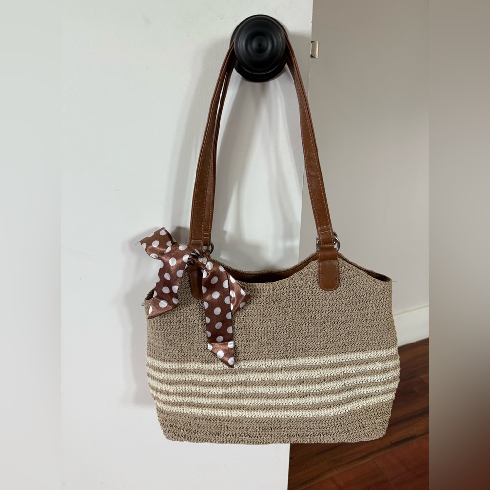 Elegant Tan and Cream Tote Bag